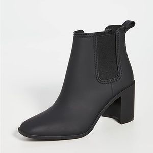NWOT Jeffrey Campbell 9 Hurricane Rain Booties